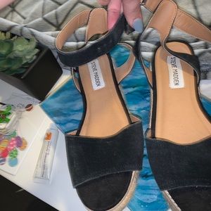 Steven madden platform sandals